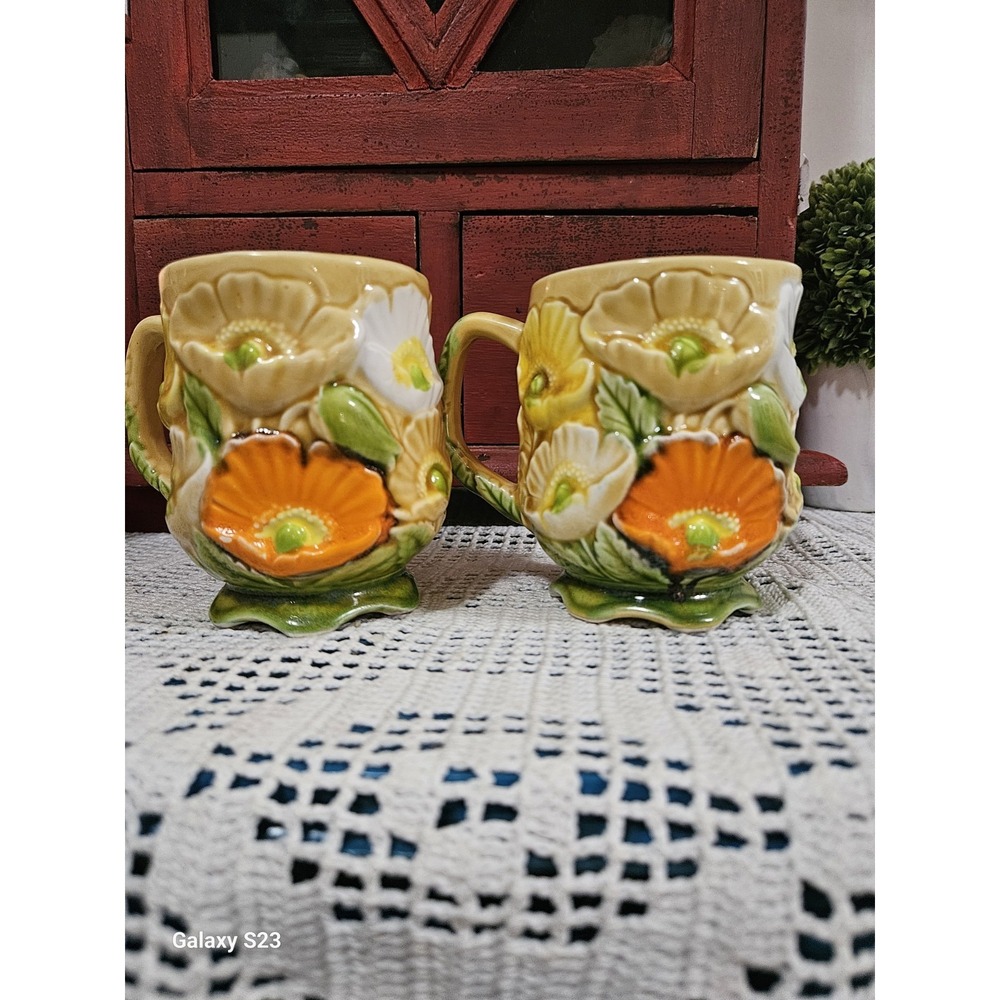 Fred Roberts Co Japan Floral  Poppy Mugs